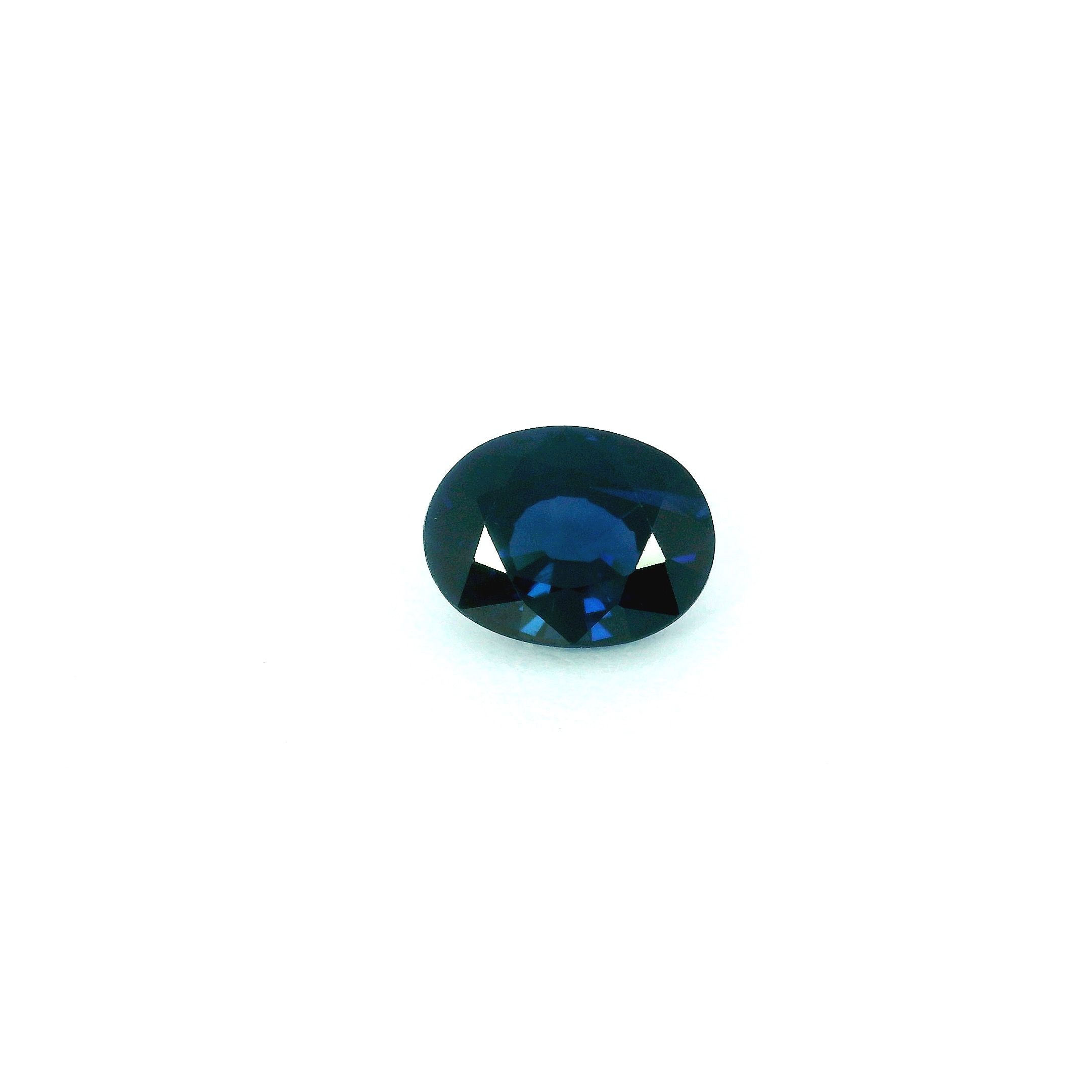 1.68 ct Oval Sapphire