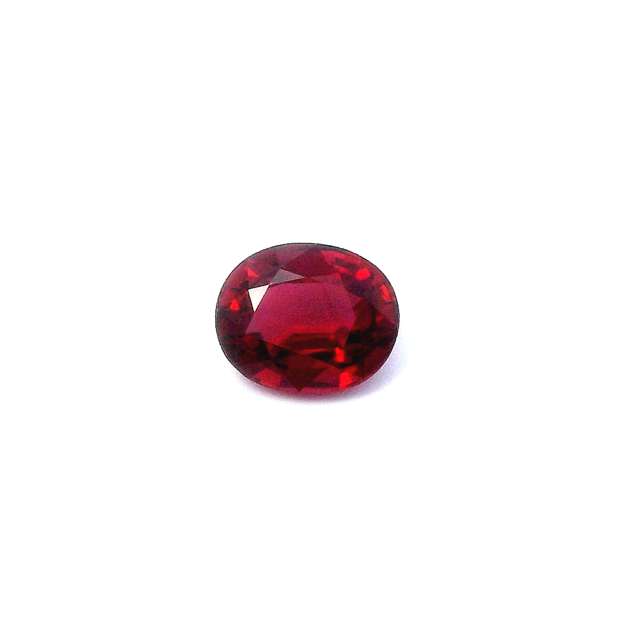 Rubin 1,08 ct, czerwony, szlif owalny