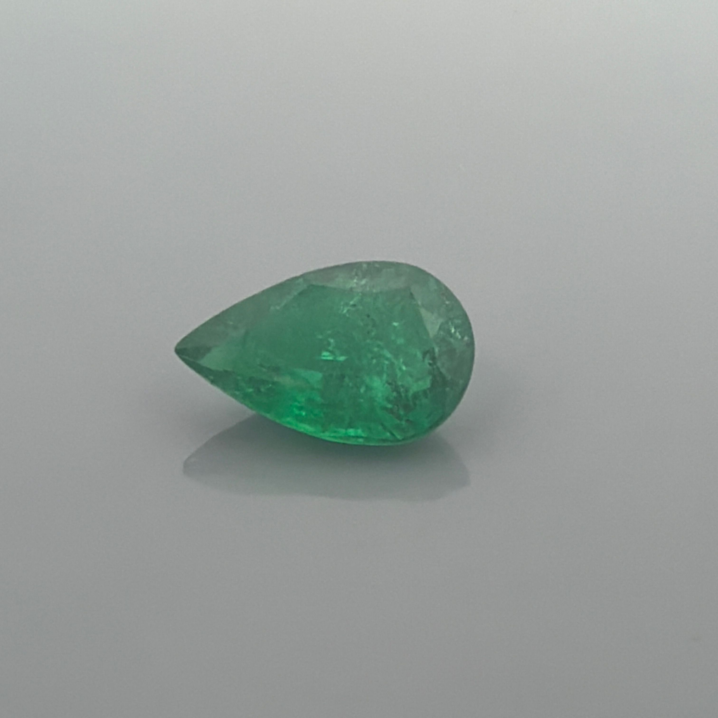 Szmaragd 3,07 ct, zielony, szlif gruszka