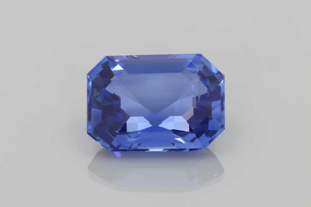 SAPPHIRE FACETED 9.15ct BLUE BLUE SI SRILANKA HEATED