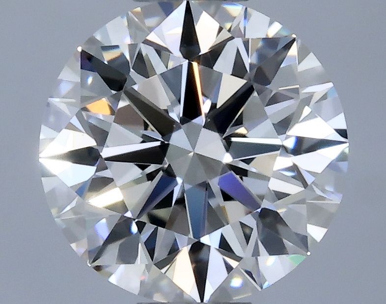 Prírodný diamant okrúhly...