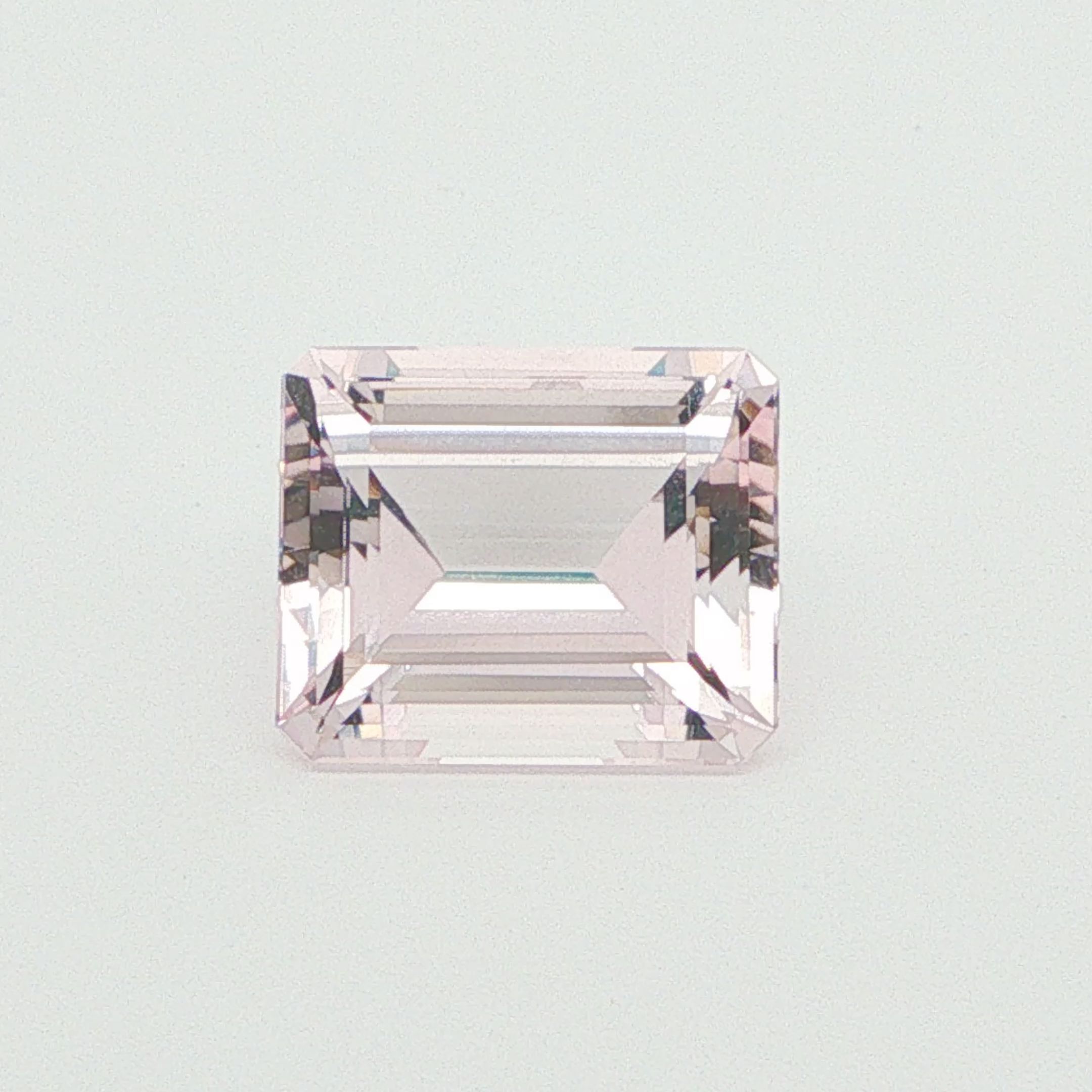 Morganit 6,96 ct, różowy, szlif ośmiokątny
