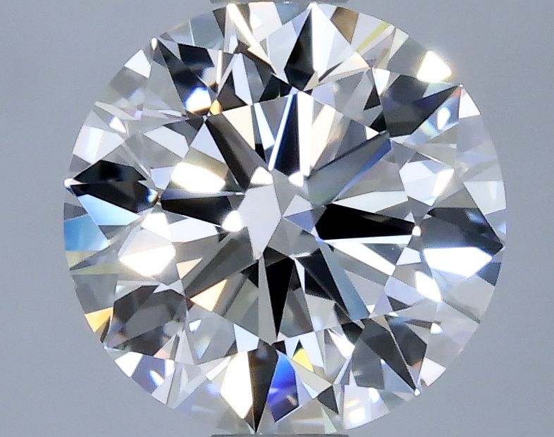 Prírodný diamant okrúhly...