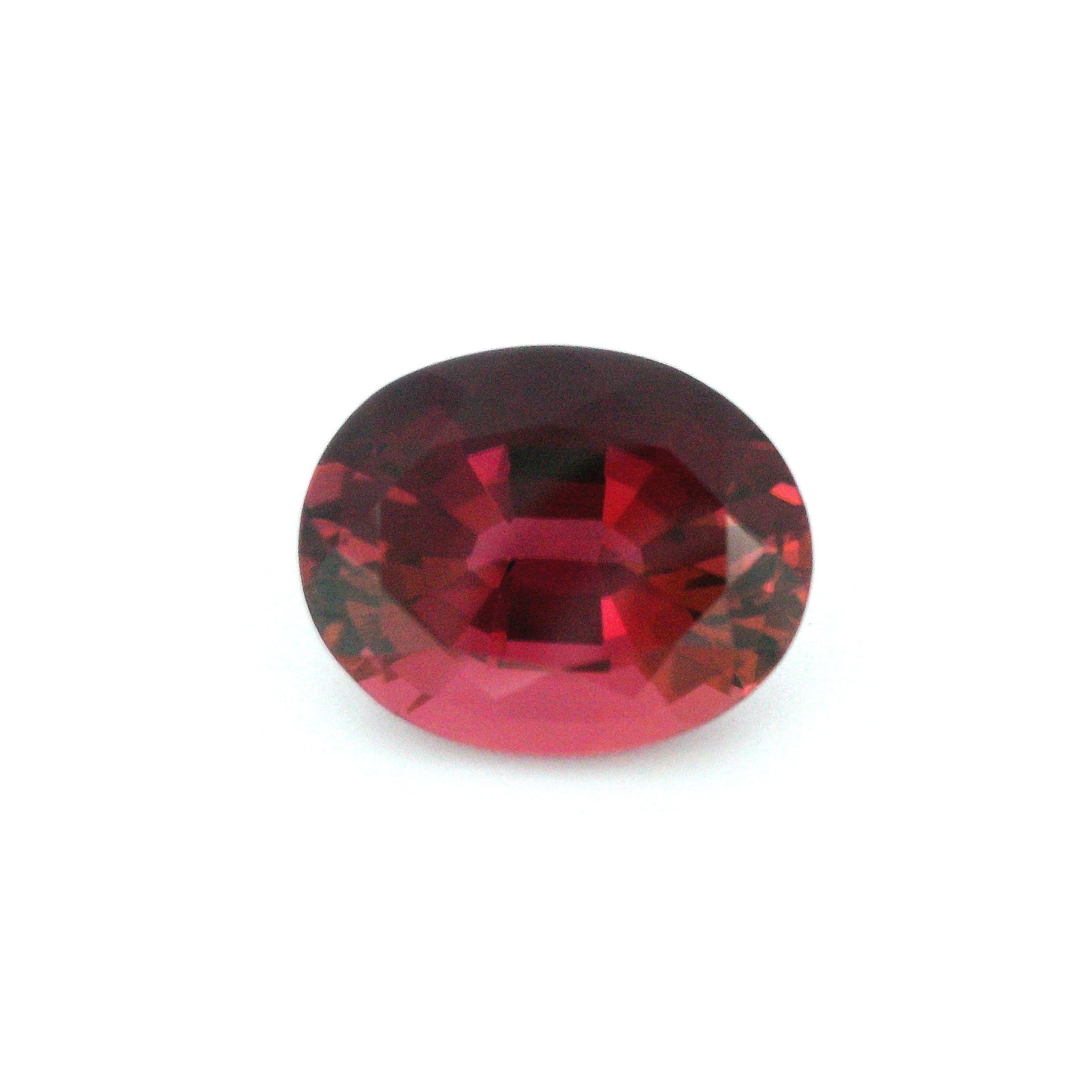 Turmalin 4,06 ct, różowy, szlif owalny