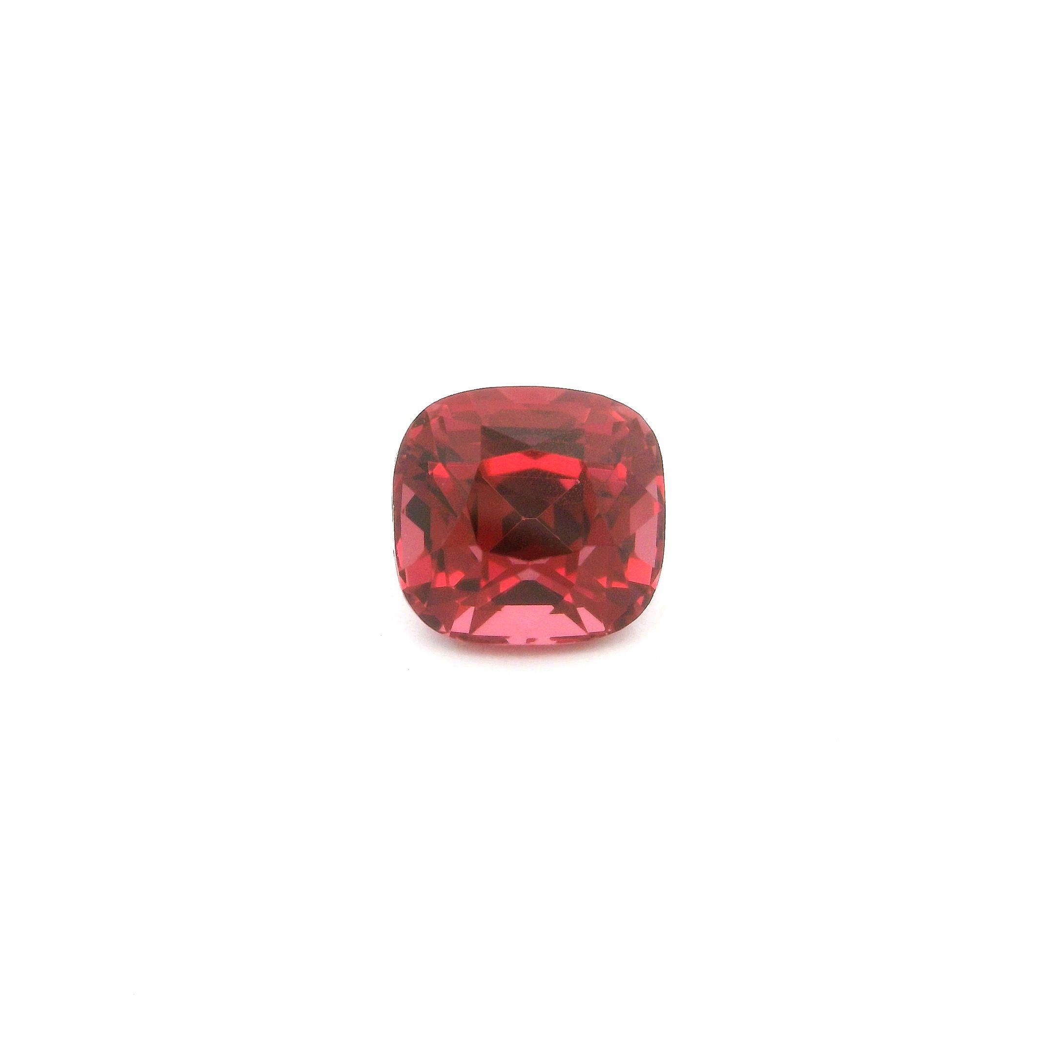 1.77 ct Cushion garnet
