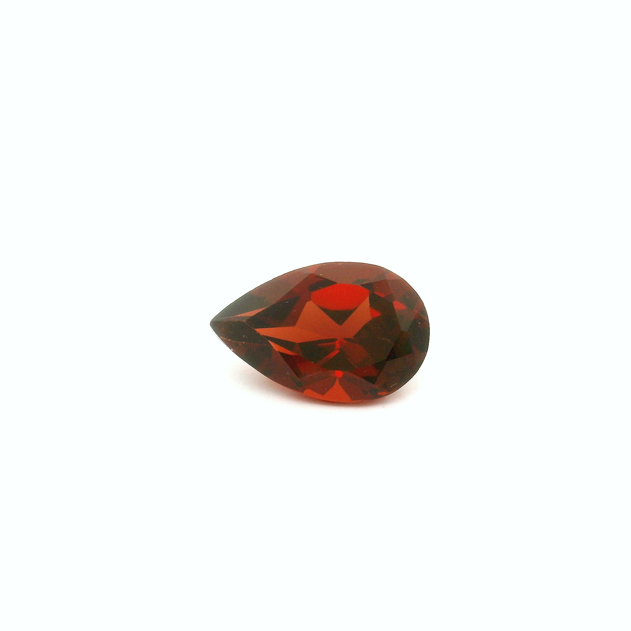 Granat 1,10 ct, czerwony, szlif gruszka