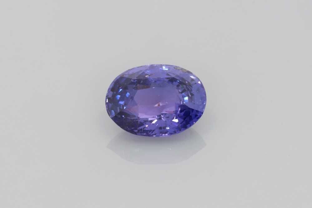 Szafir 1,53 ct, purpurowy, szlif owalny