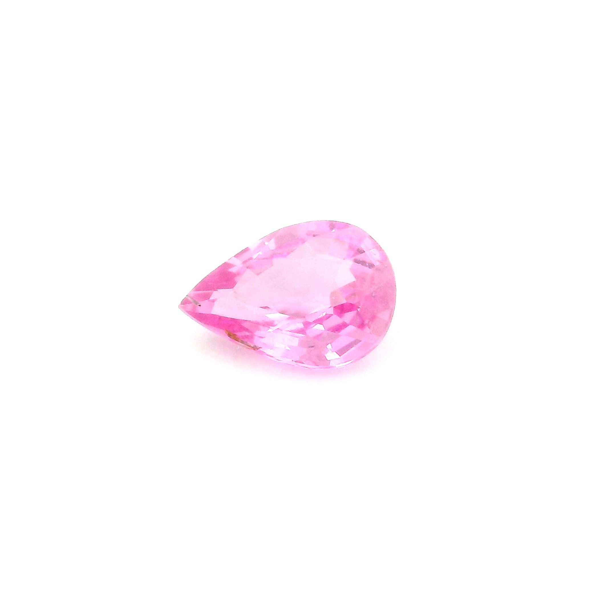 0.64 ct Pear sapphire