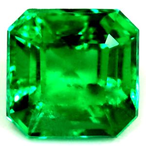0.46 ct Emerald