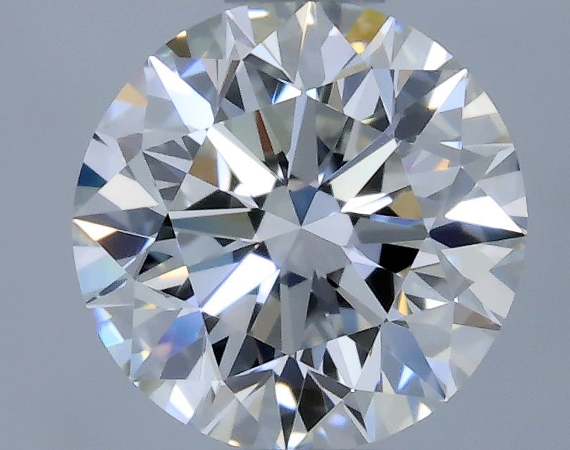 Prírodný diamant okrúhly...