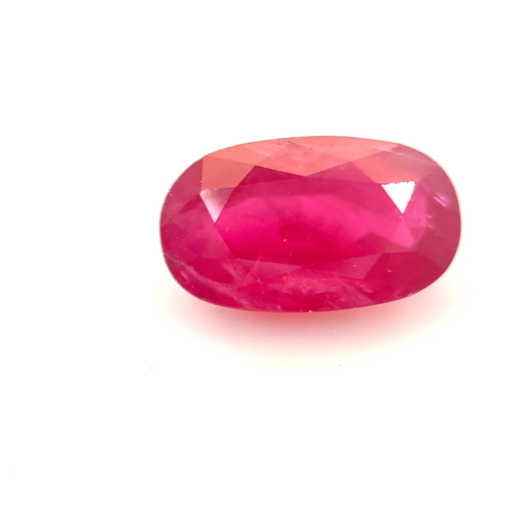 Rubin 2,81 ct, czerwony, szlif owalny