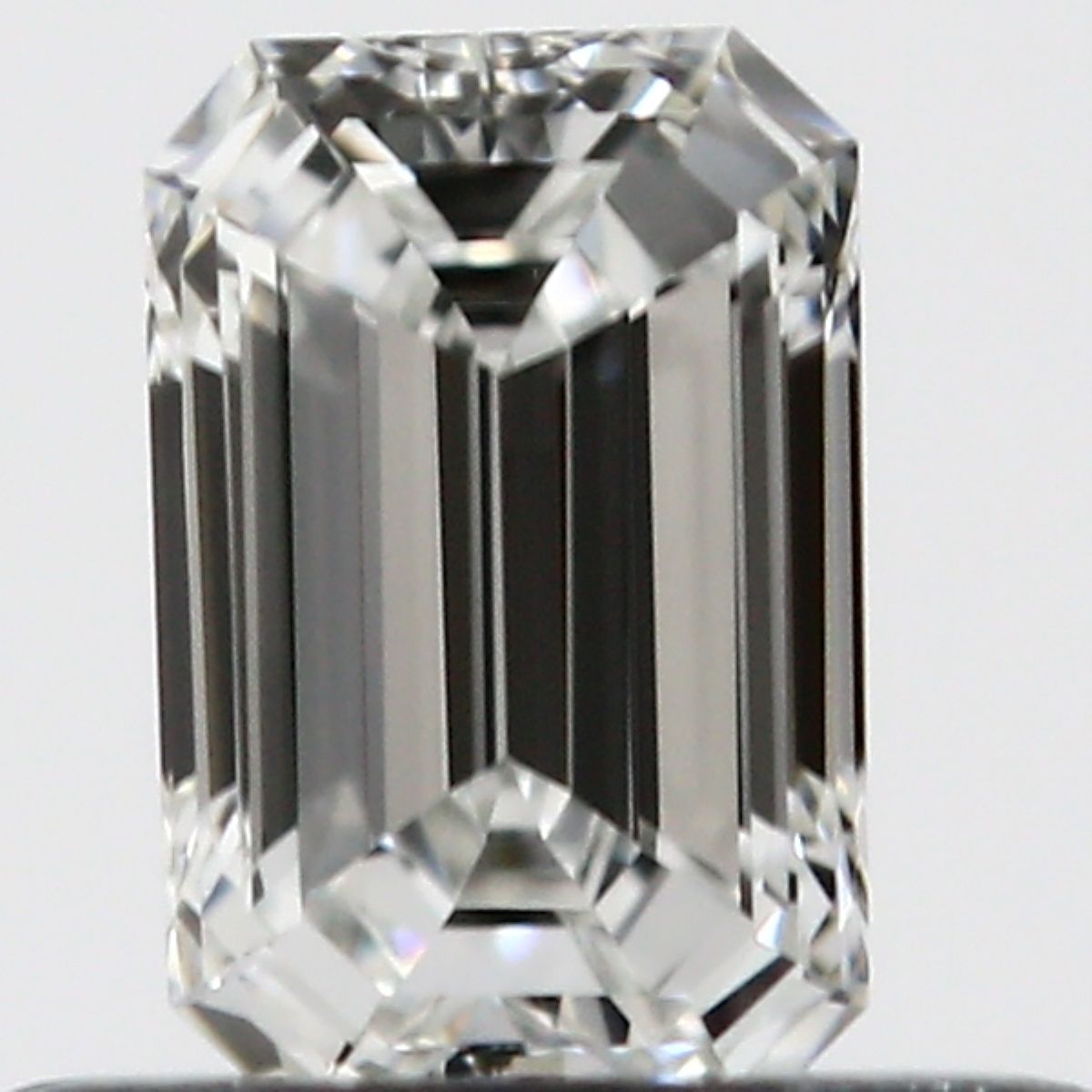 Prírodný diamant emerald,...