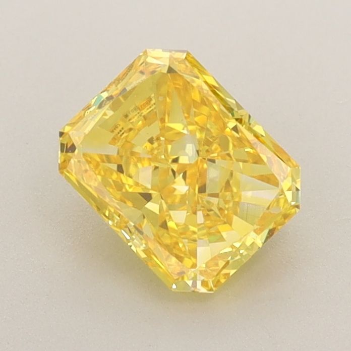 0.85 CT Fancy Vivid Yellow RADIANT