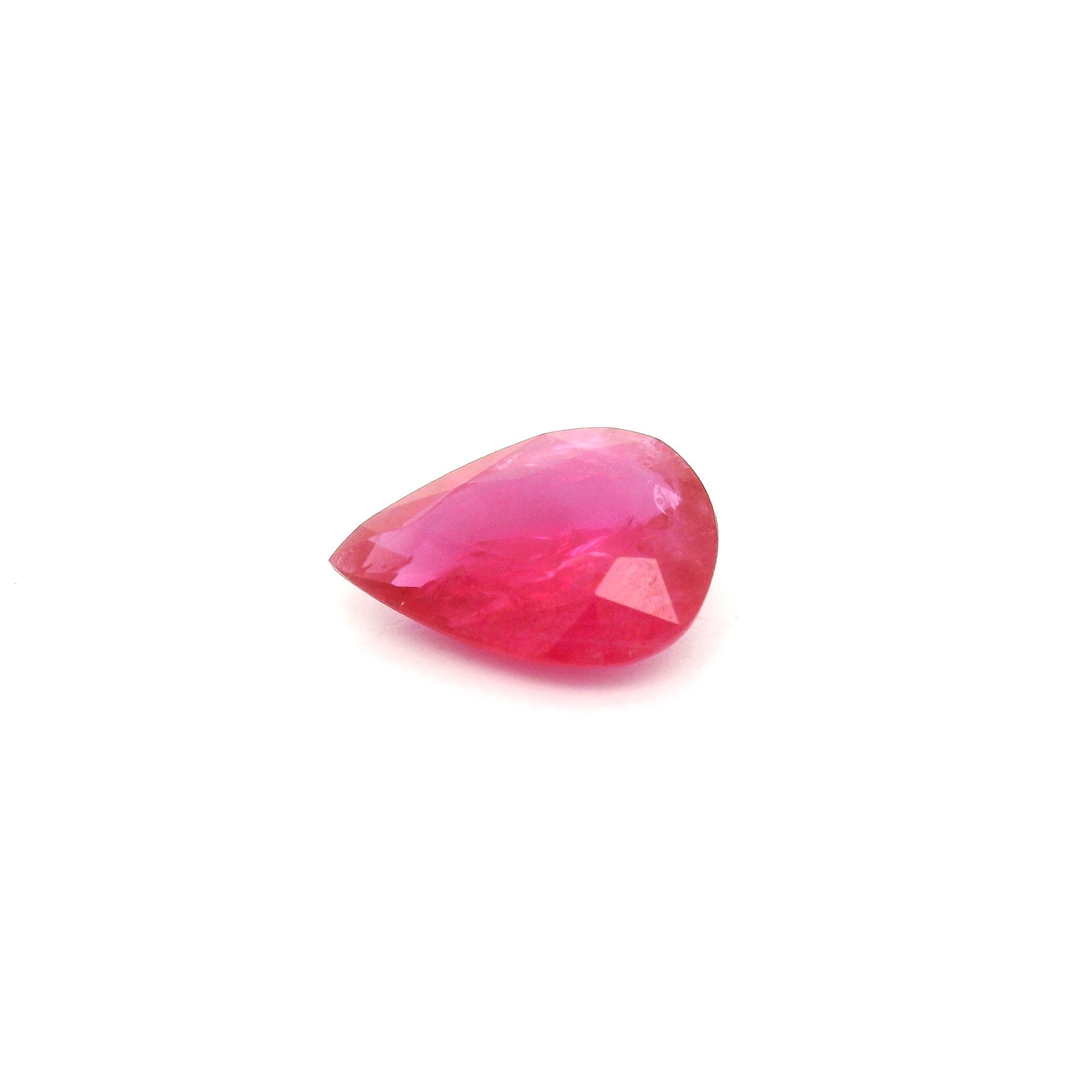 Rubin 1,48 ct, czerwony, szlif gruszka