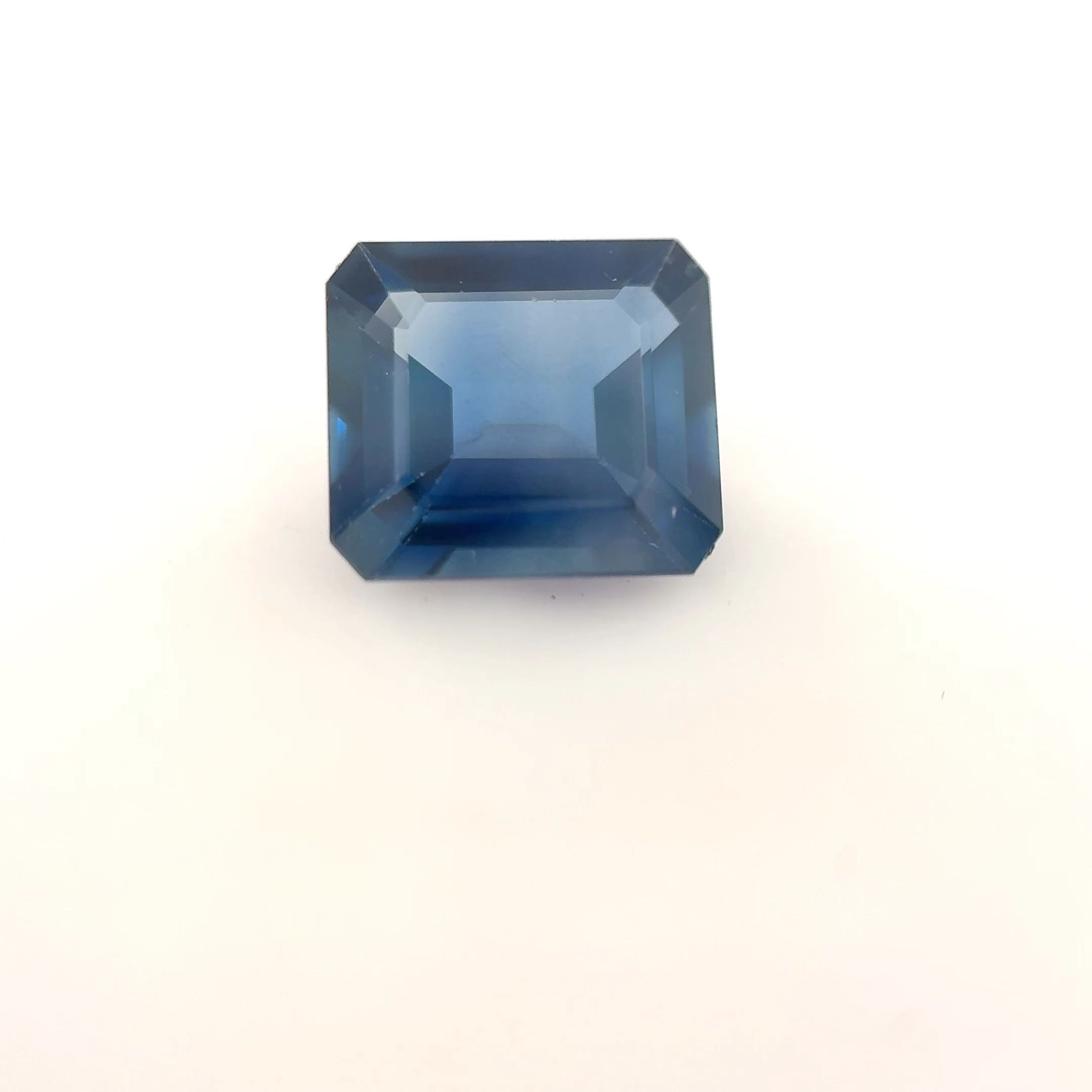 SAPPHIRE FACETED 1.55ct BLUE Medium EC THAILAND HEATED