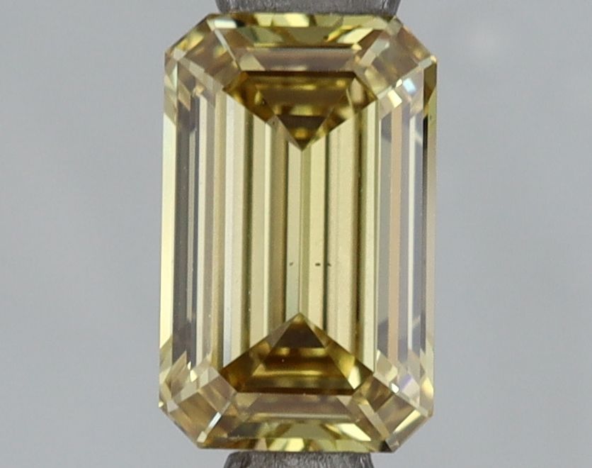 1.06 CT Fancy Vivid Yellow RADIANT