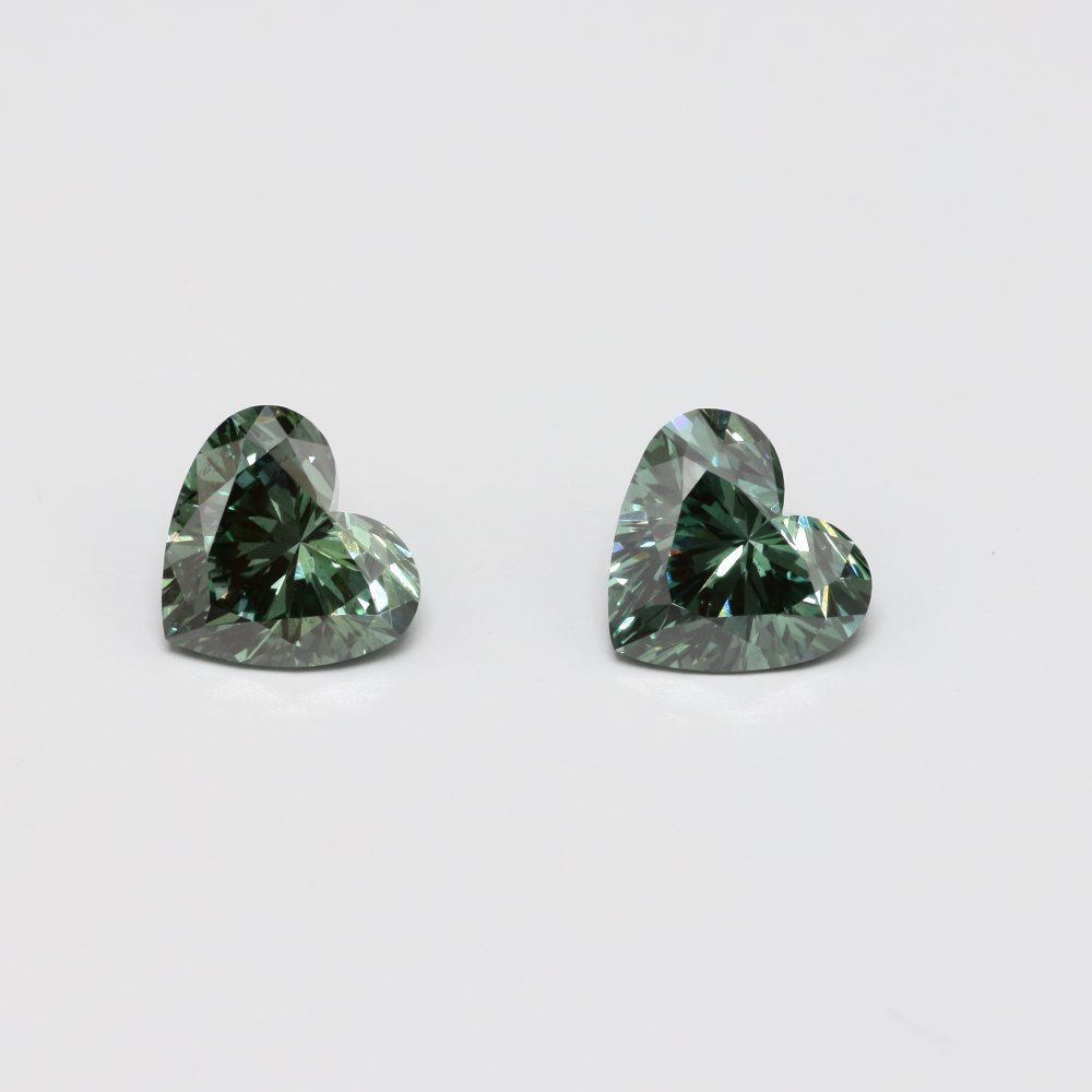 1.09 CT Fancy Vivid Green HEART
