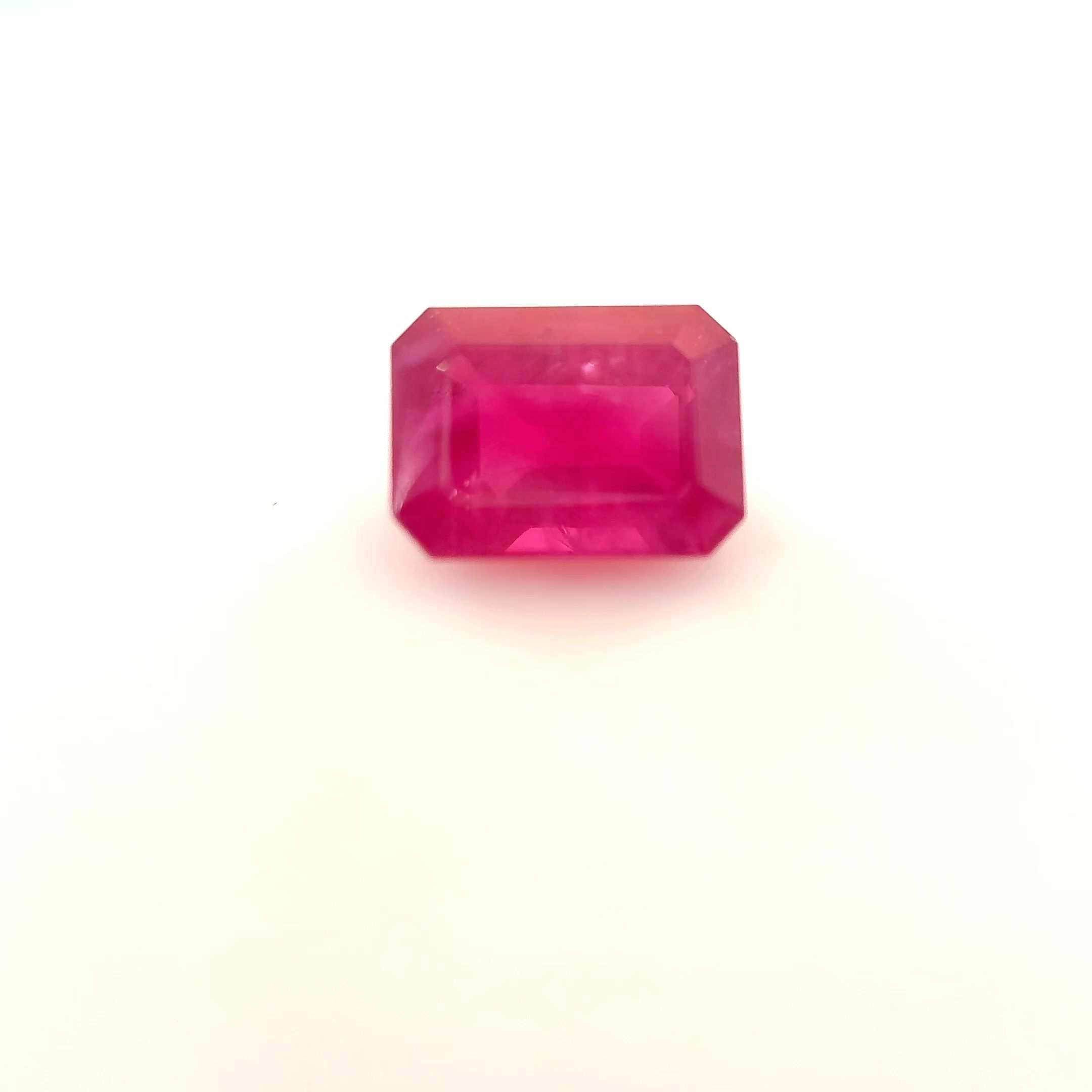 Rubin 1,08 ct, czerwony, szlif szmaragdowy