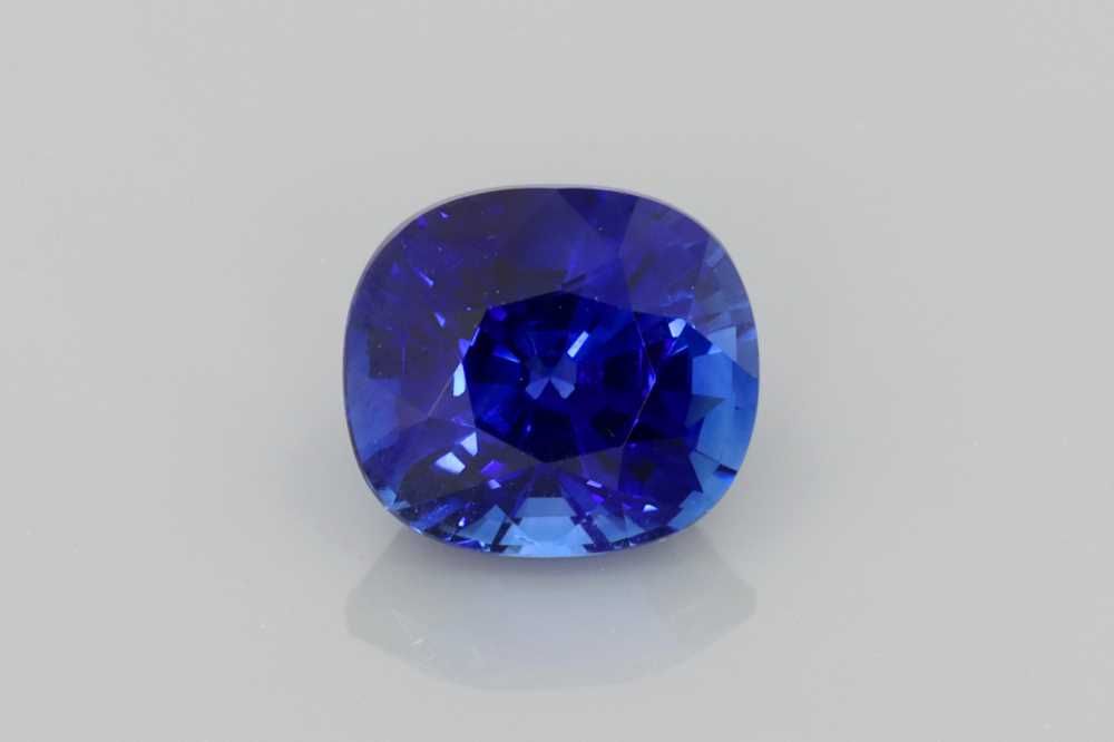 Szafir 1,59 ct, niebieski, szlif cushion