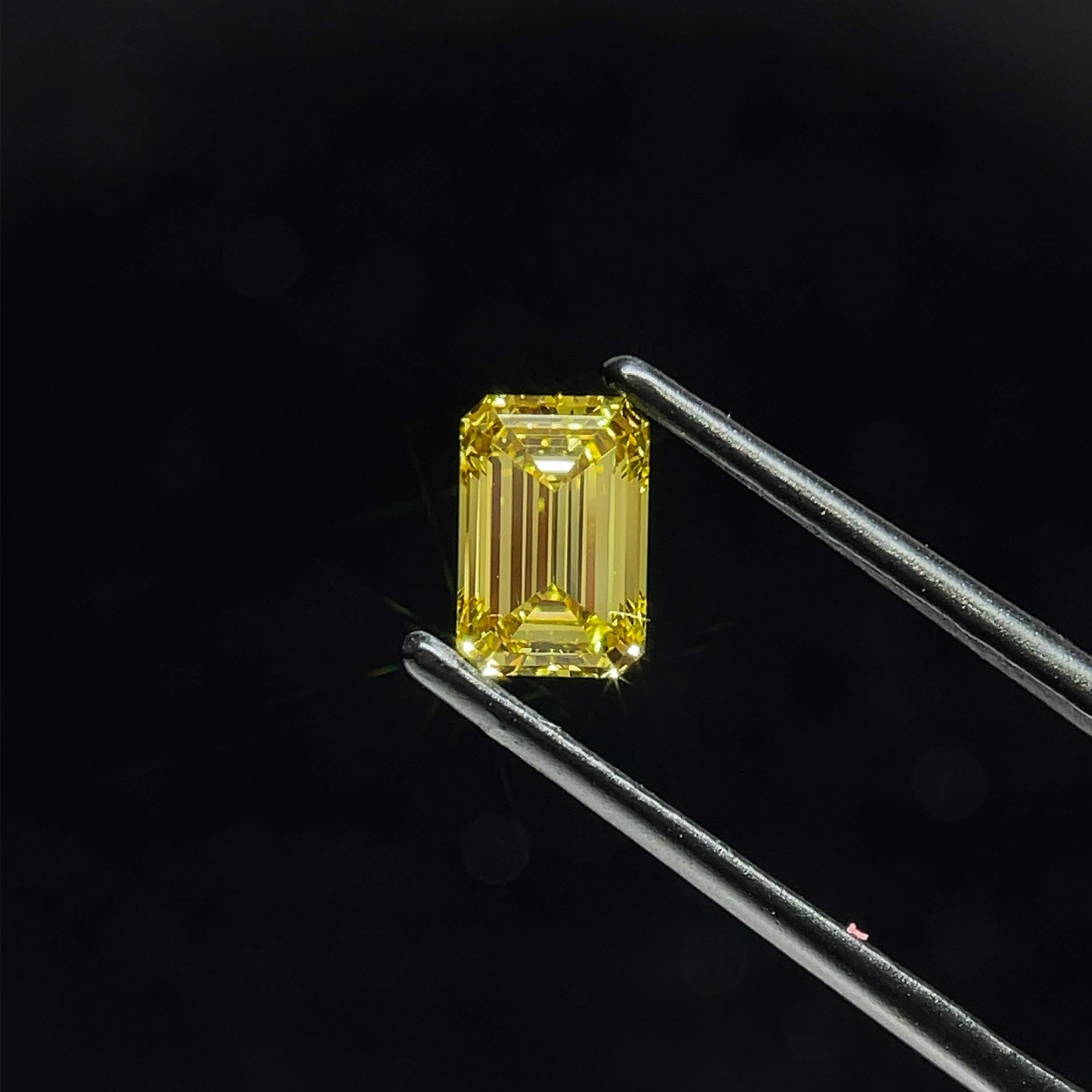 1.26 CT Fancy Intense Gray Yellow EMERALD