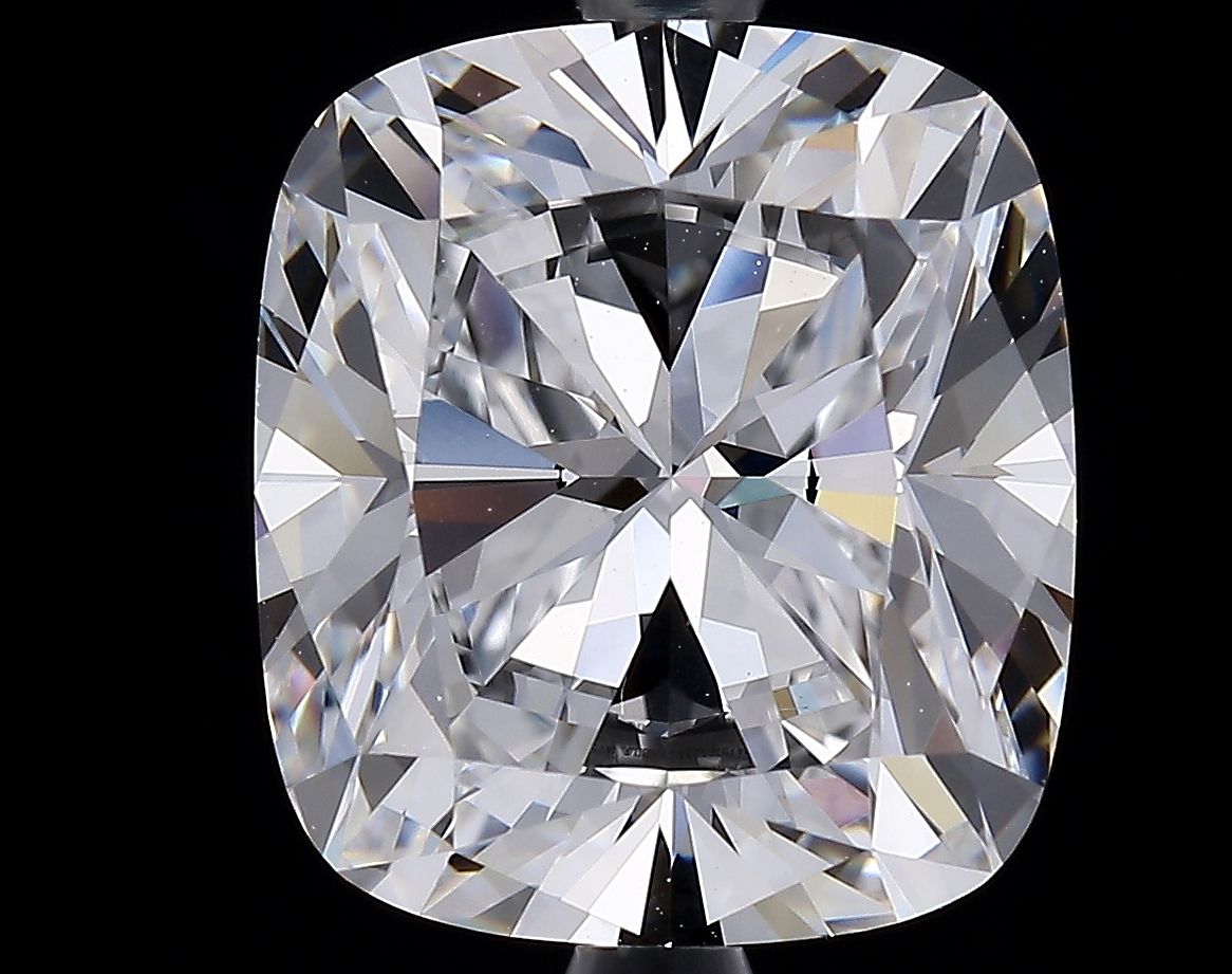 Prírodný diamant cushion,...