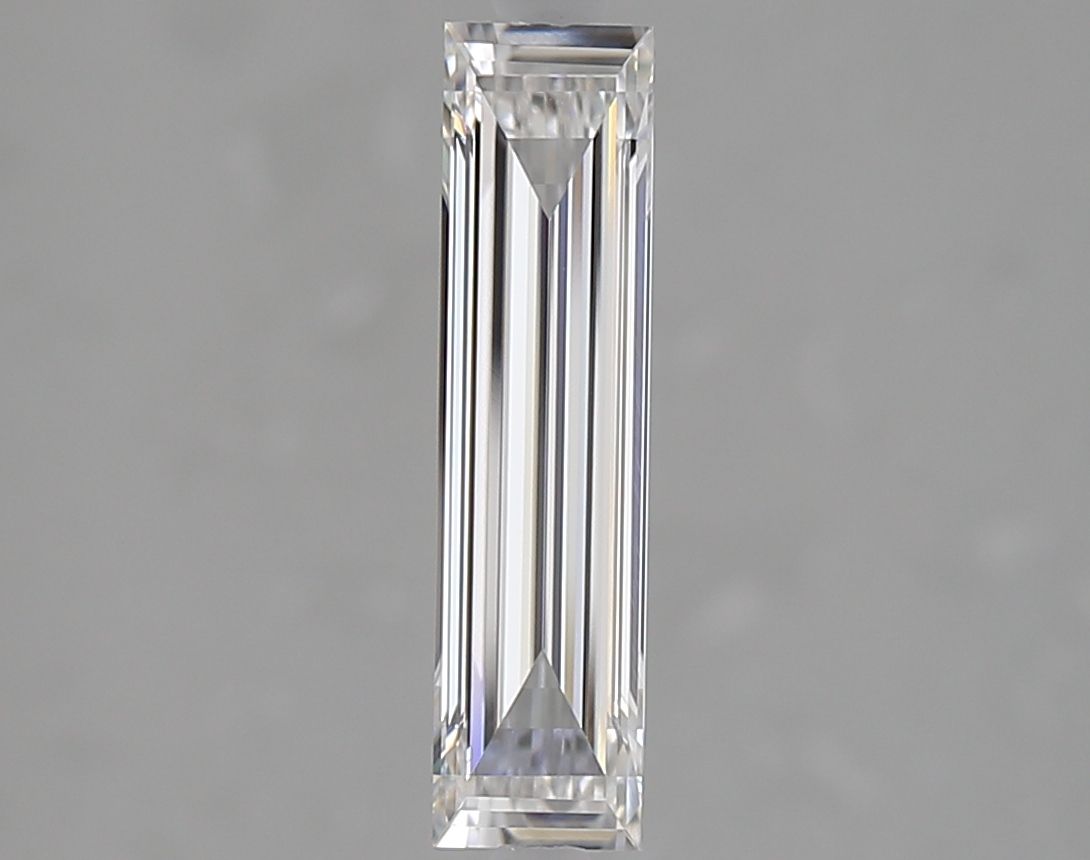 Prírodný diamant bageta,...