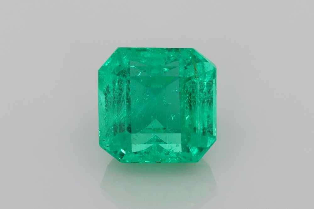 2.89 ct Emerald