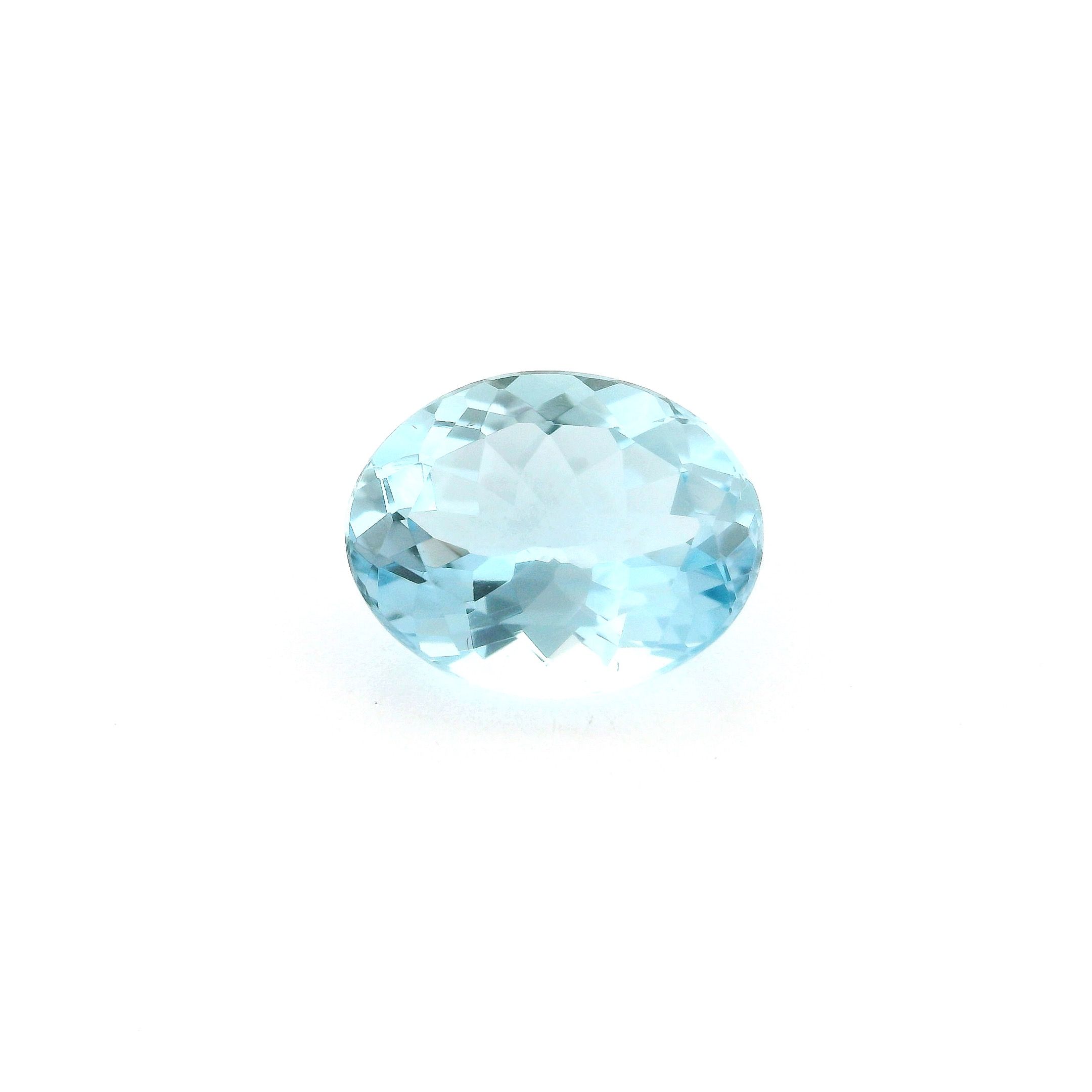 1.95 ct Oval aquamarine
