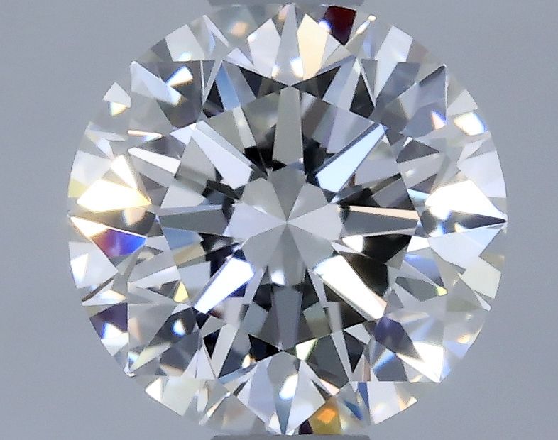 Prírodný diamant okrúhly...