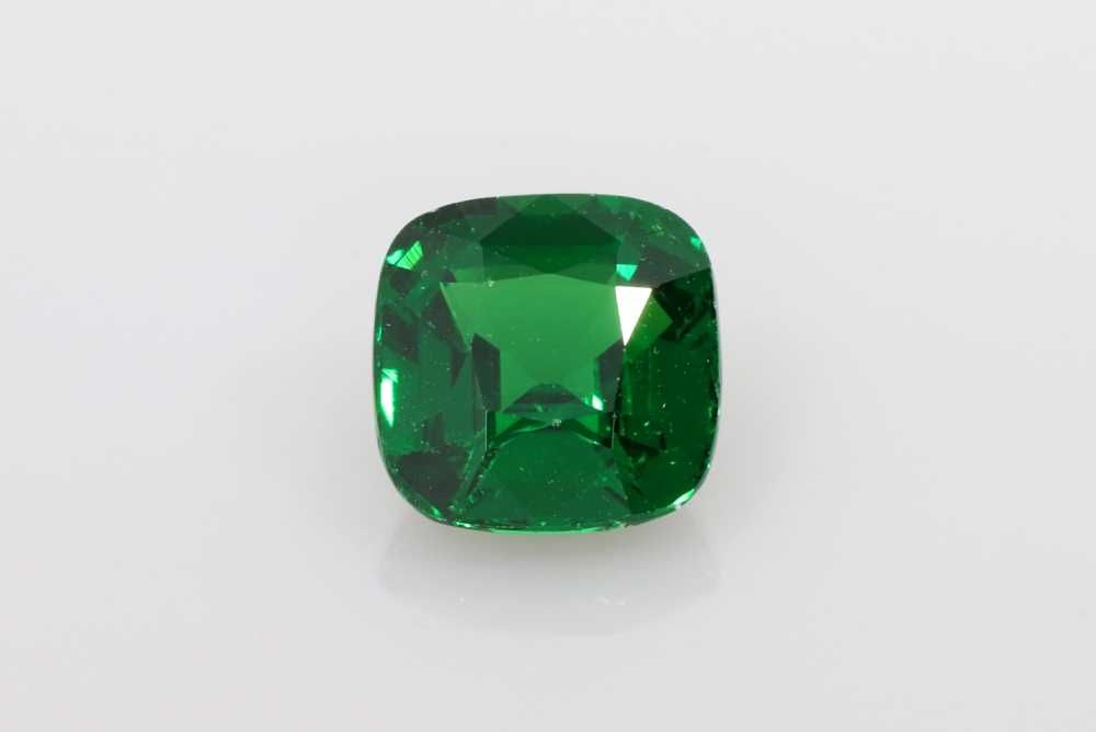 Granat 2,51 ct, zielony, szlif cushion