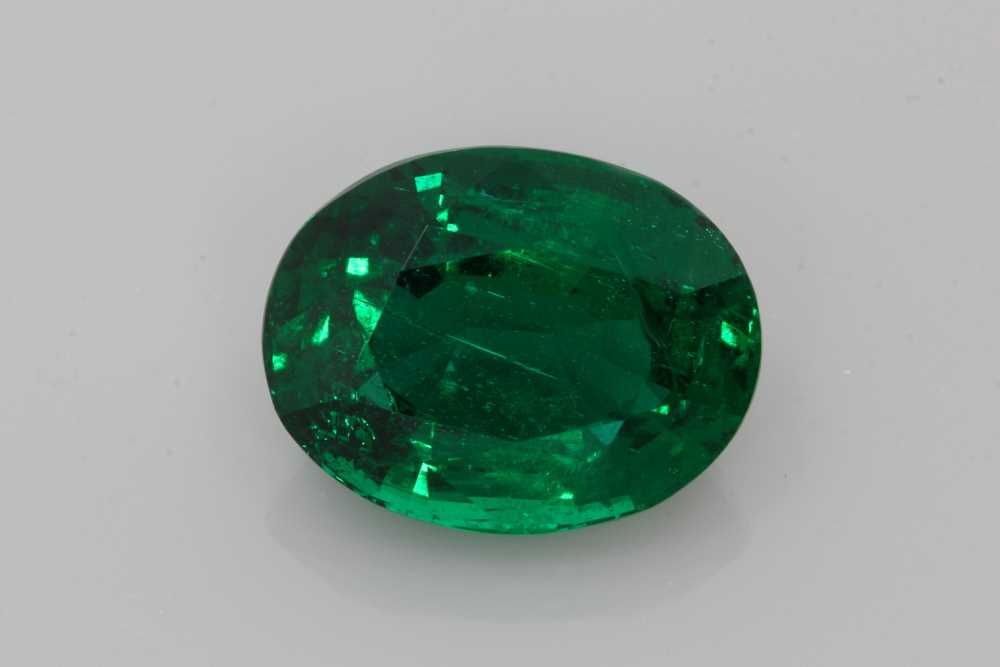 10.68 ct Oval emerald