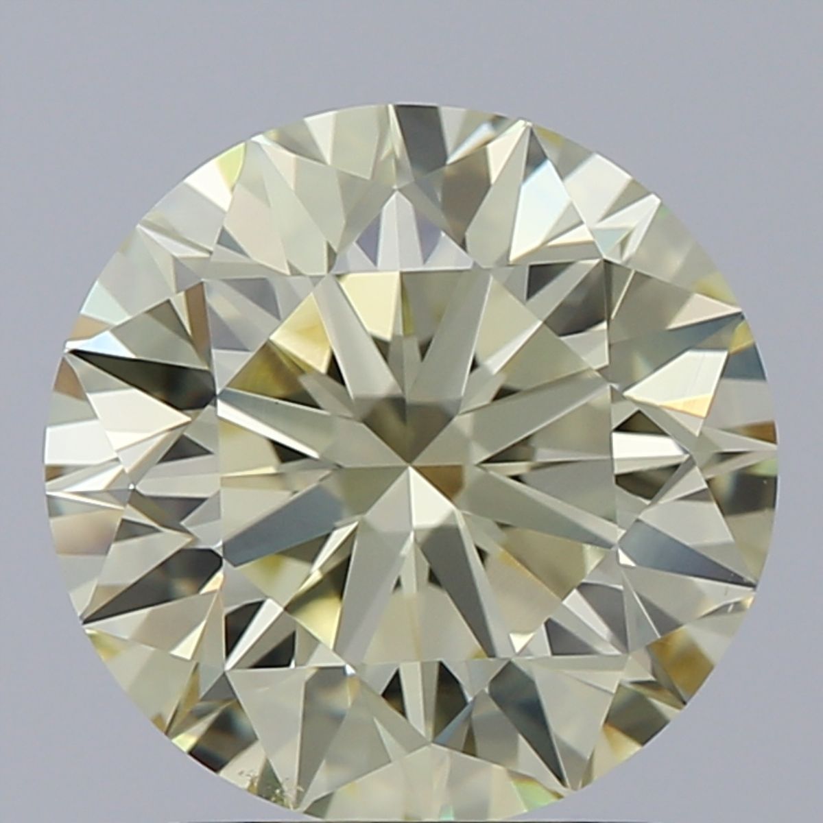 Prírodný diamant okrúhly...