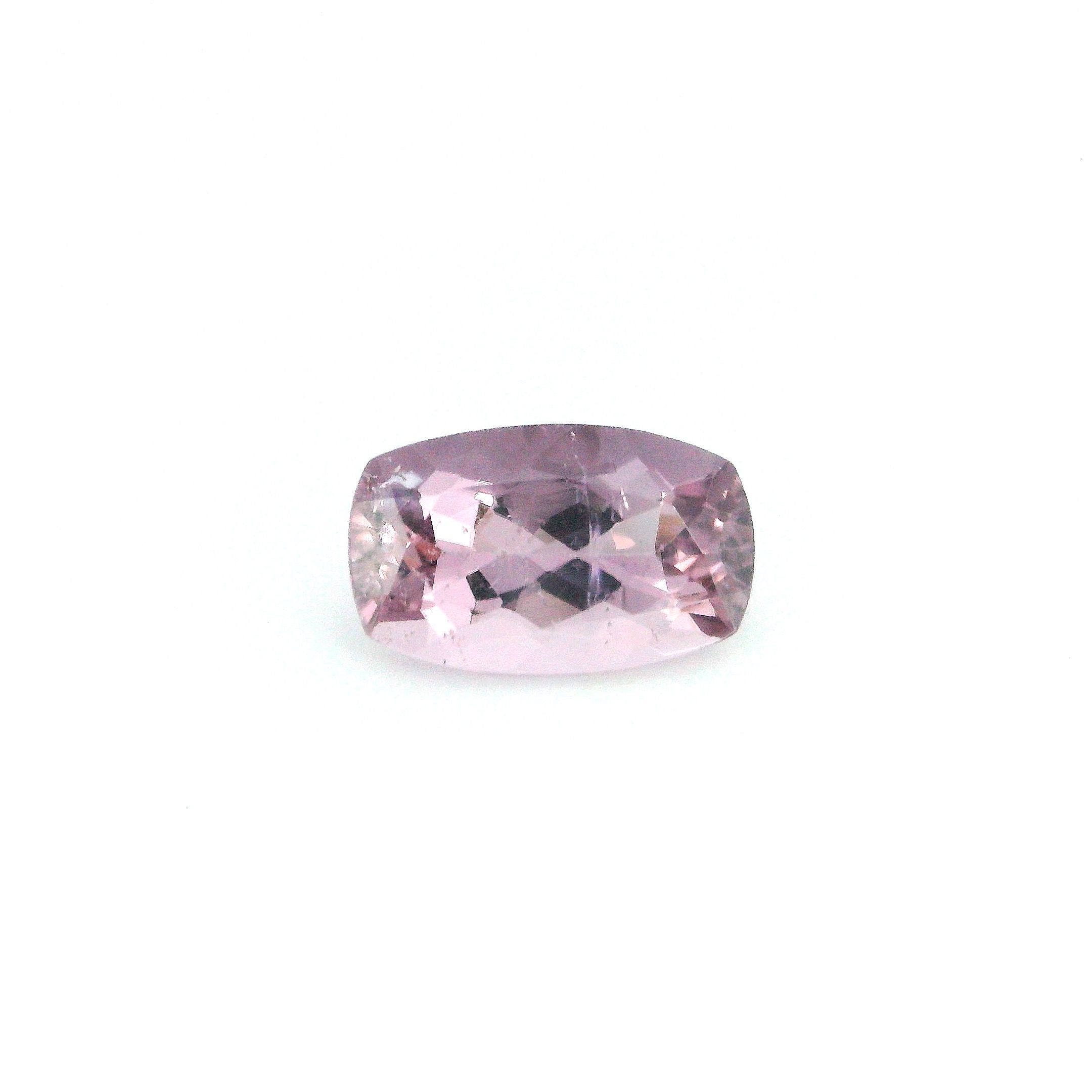 Turmalin 1,68 ct, różowy, szlif cushion
