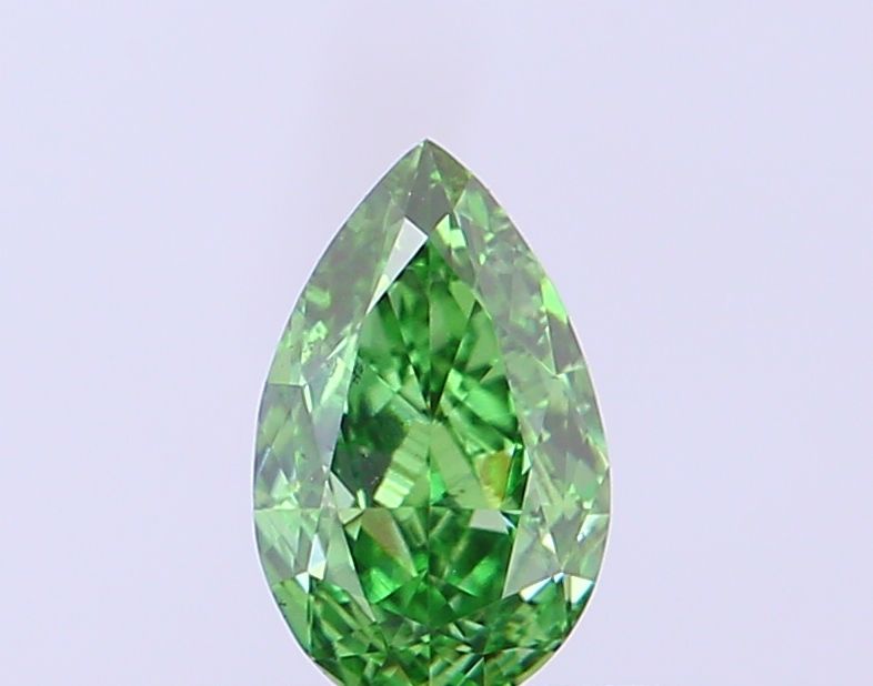 0.42 CT Fancy Vivid Green PEAR