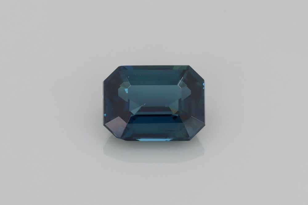 2.08 ct Sapphire
