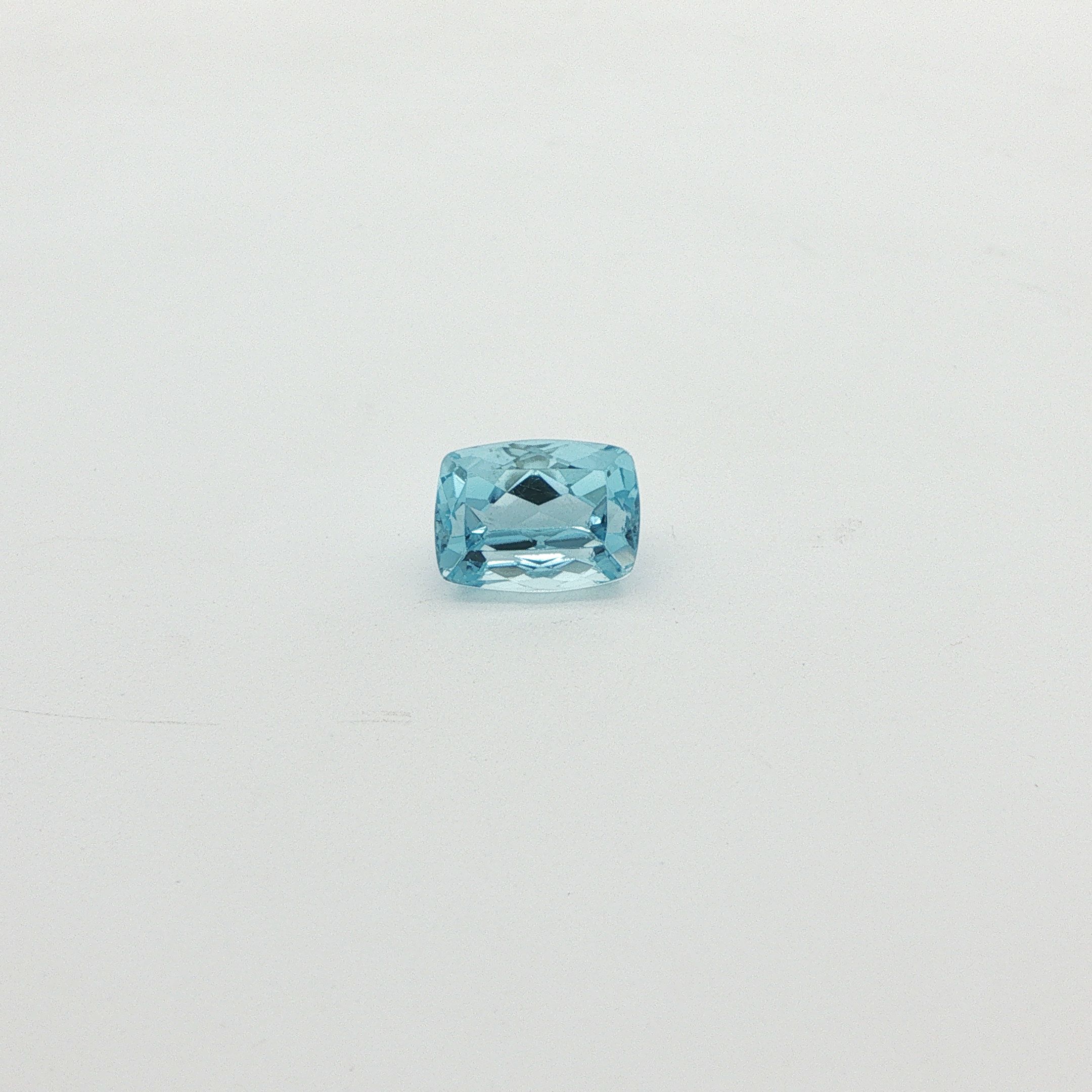 2.99 ct Cushion aquamarine