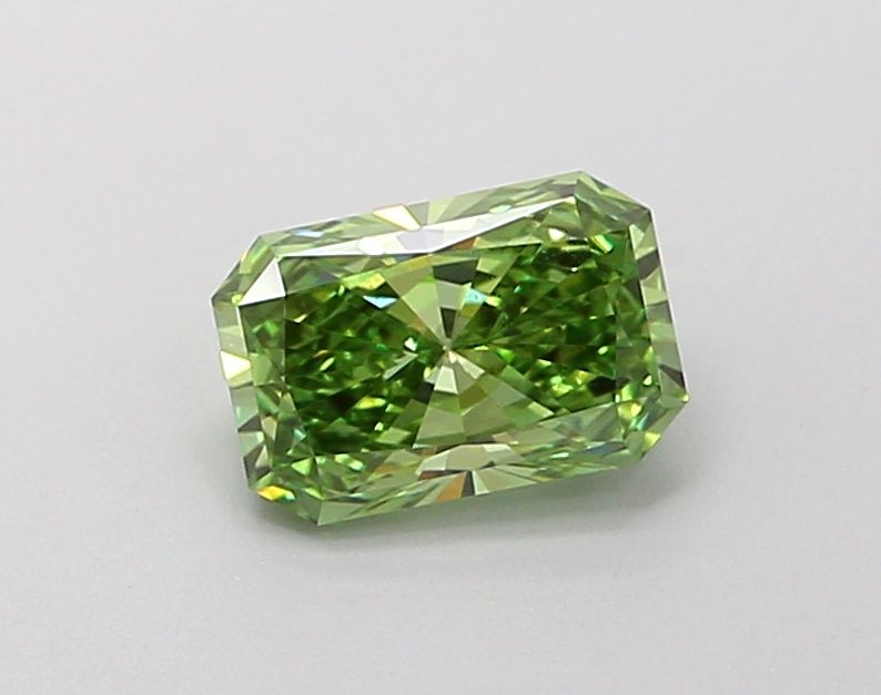 0.73 CT Fancy Vivid Green RADIANT