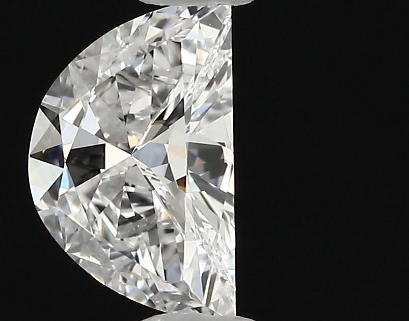 Prírodný diamant half moon,...