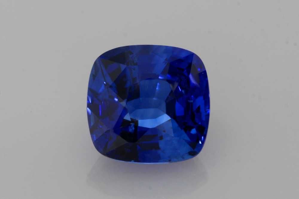 Szafir 2,01 ct, niebieski, szlif cushion