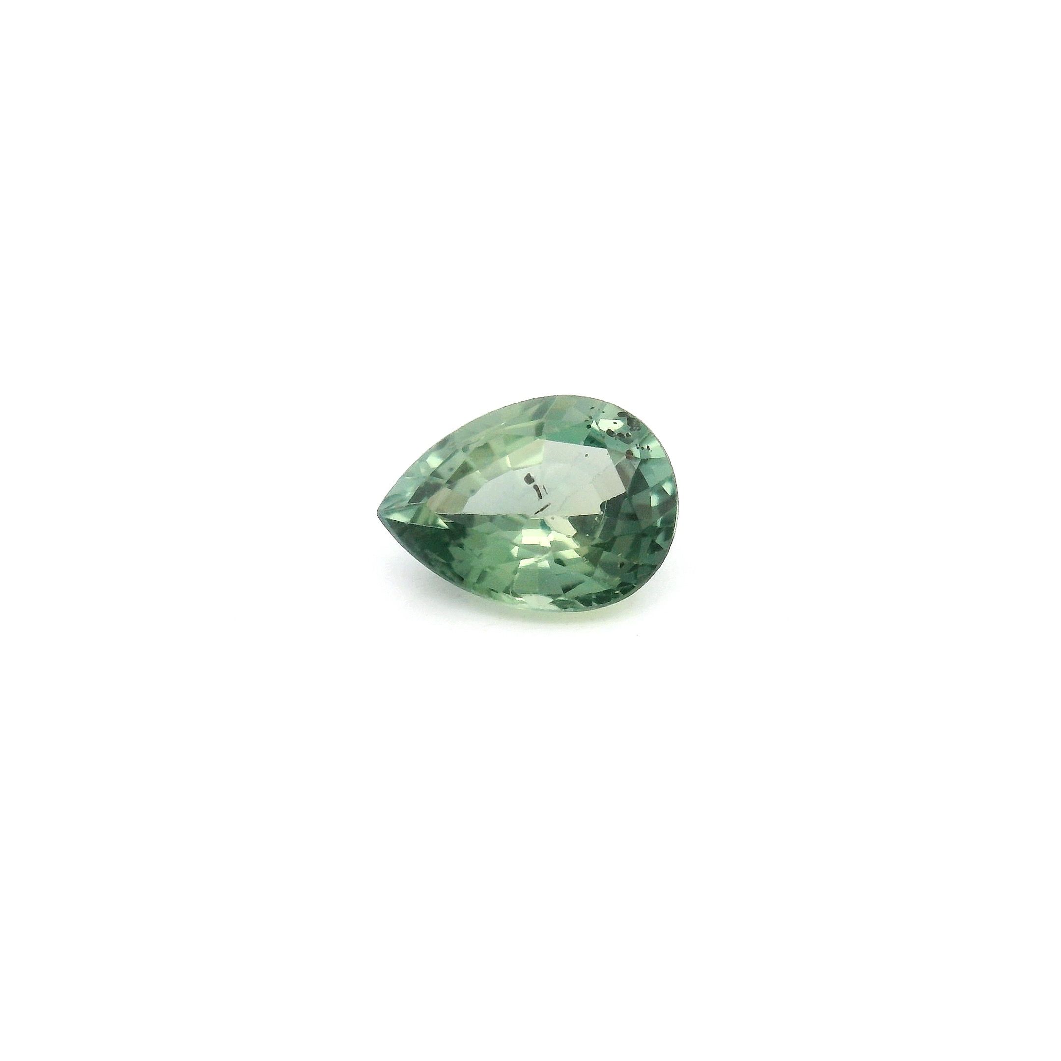 0.9 ct Pear sapphire