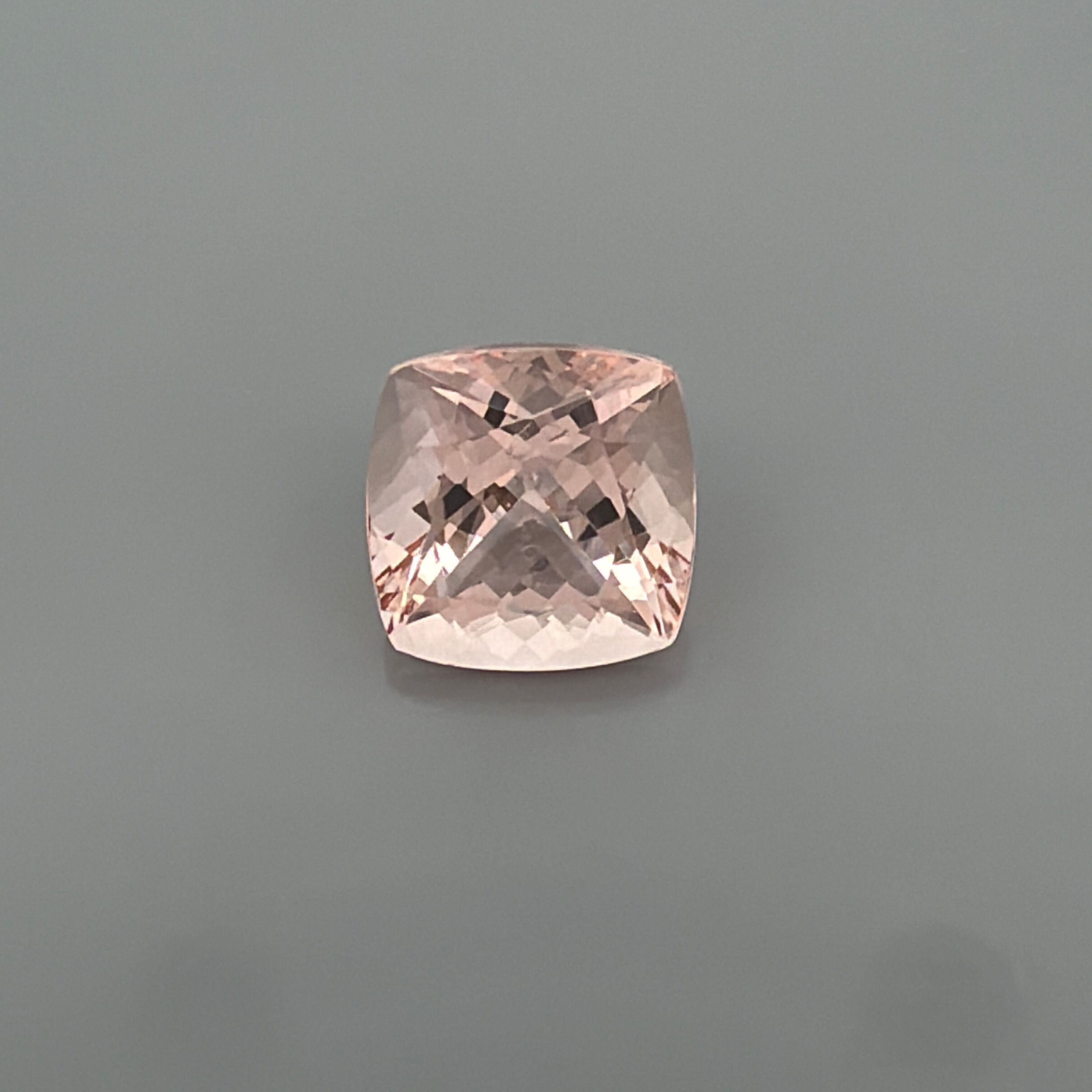 5.29 ct Cushion morganite