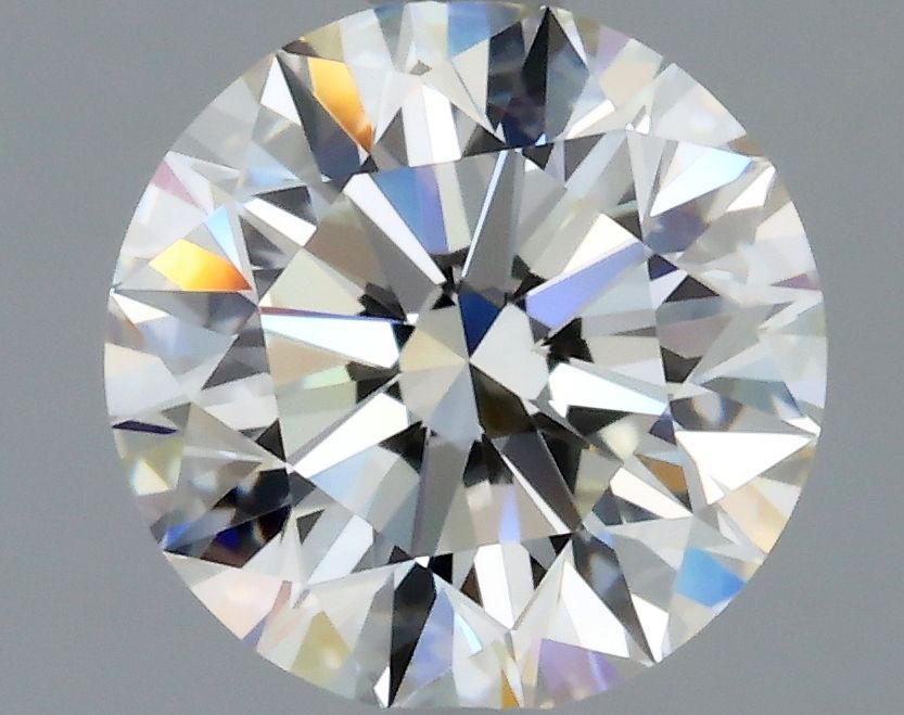 Prírodný diamant okrúhly...