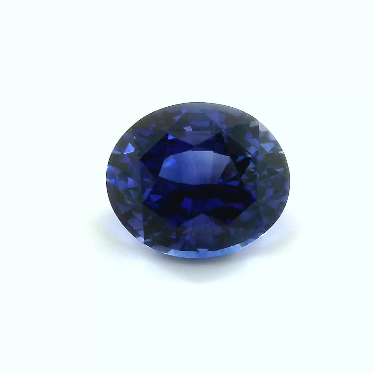 3.15 ct Oval Sapphire