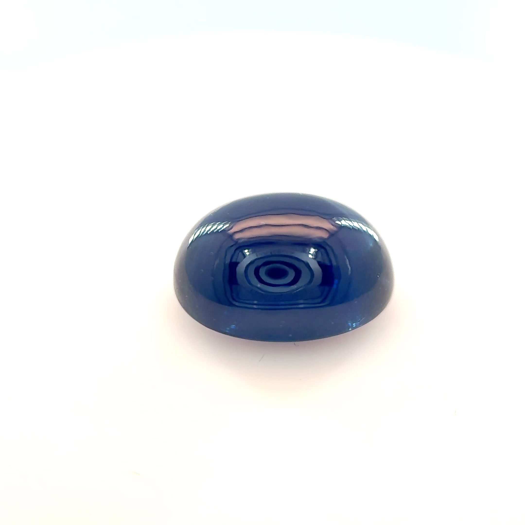 Szafir 3,84 ct, niebieski, kaboszon