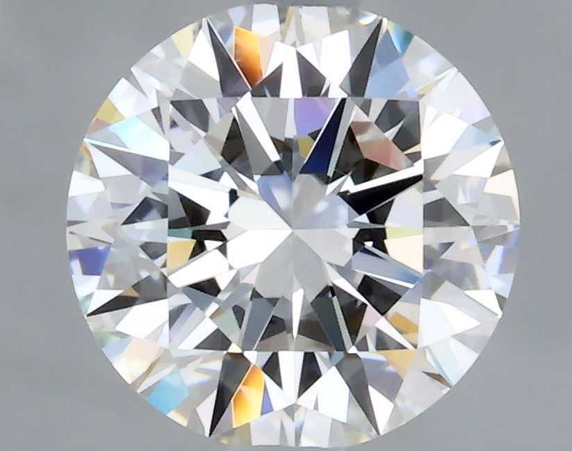 Prírodný diamant okrúhly...