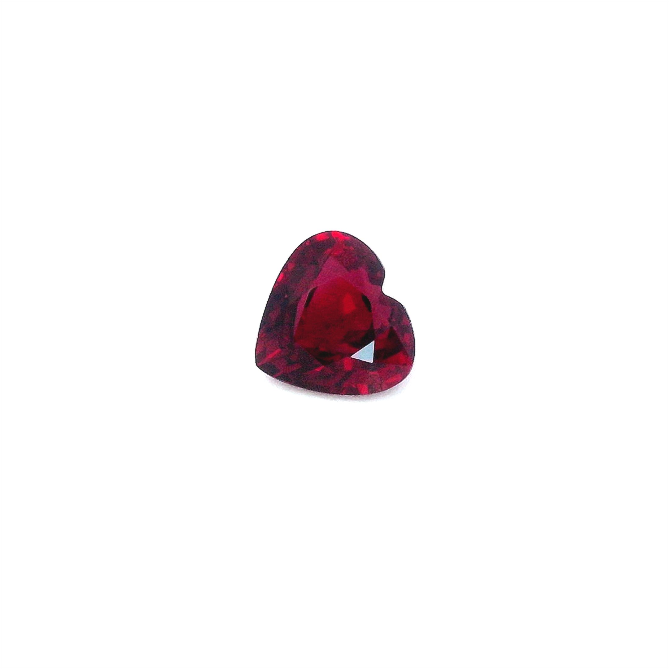 1.05 ct Heart ruby