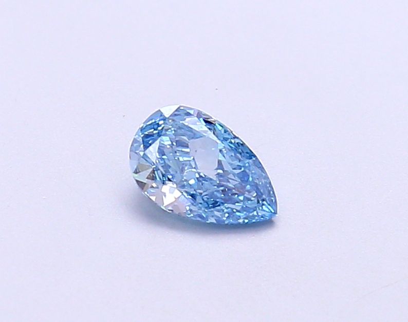 0.33 CT Fancy Vivid Blue PEAR