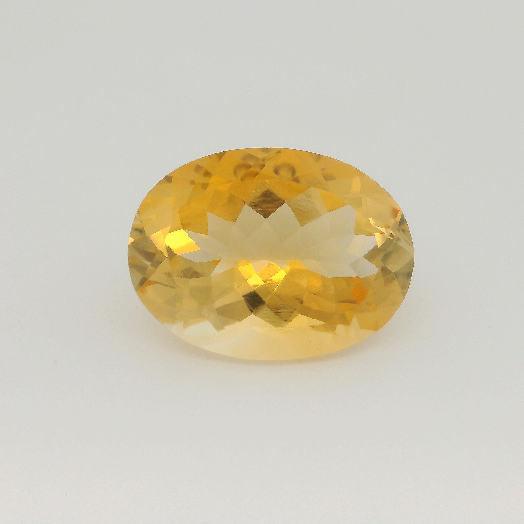 Cytryn 15,24 ct, żółty, szlif owalny
