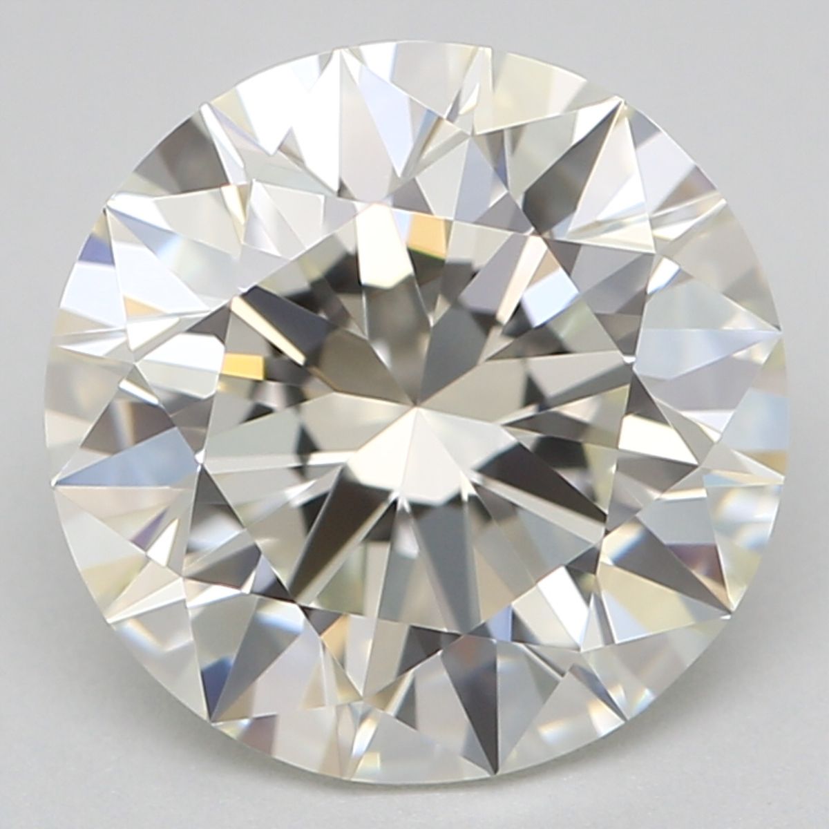 Prírodný diamant okrúhly...