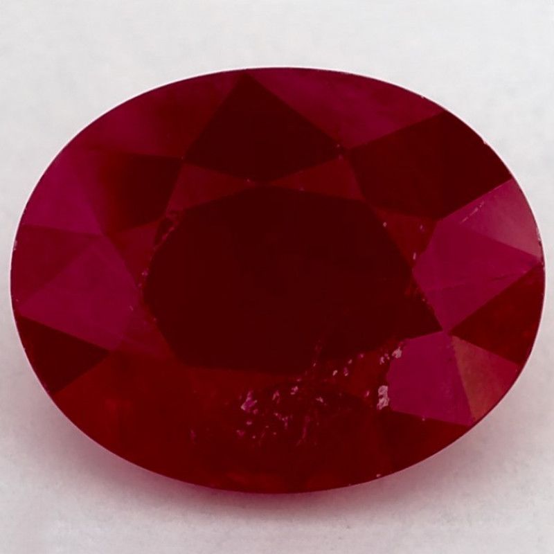 Rubin 3,34 ct, czerwony, szlif owalny